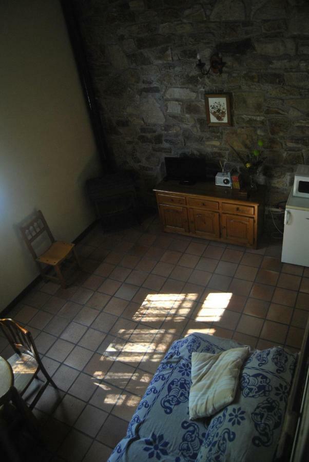 El Pozo Villa La Serna del Monte Bagian luar foto